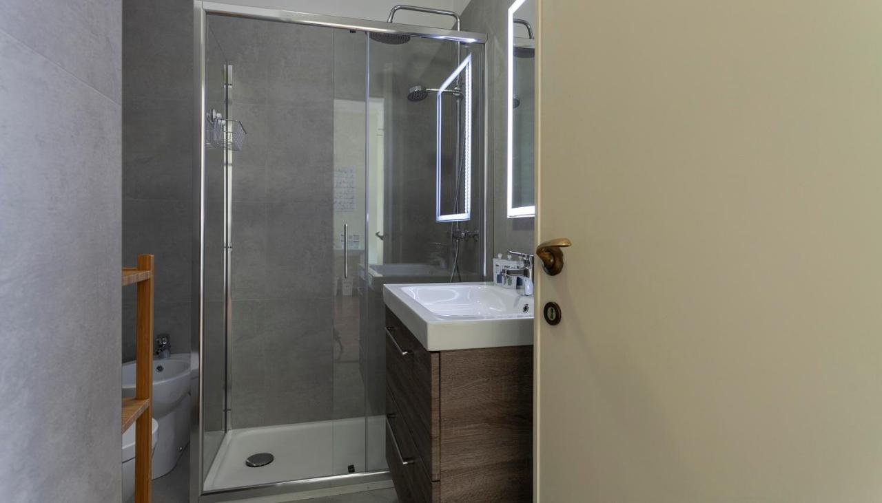 Italianway-Santo Stefano 5 Apartment Milano Ngoại thất bức ảnh