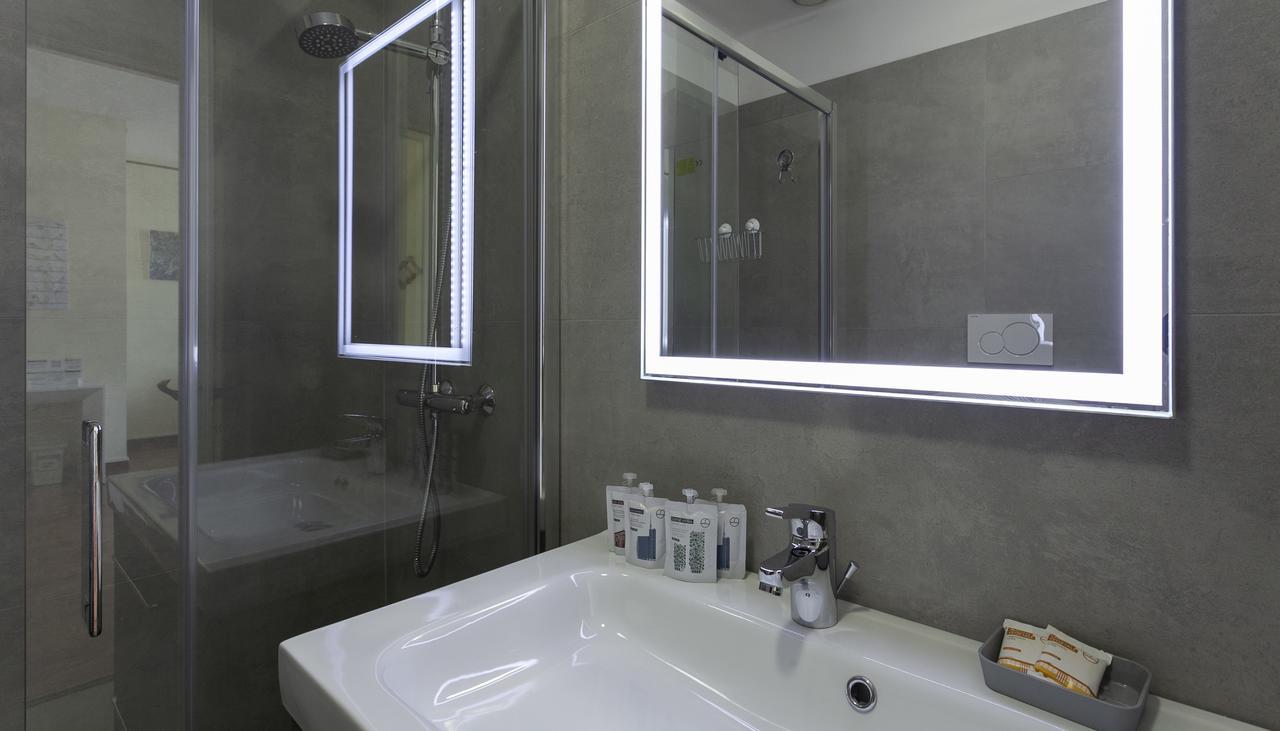 Italianway-Santo Stefano 5 Apartment Milano Ngoại thất bức ảnh